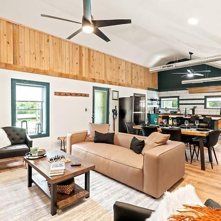 The Modern Forge Ny, Honeoye Lake 외부 사진