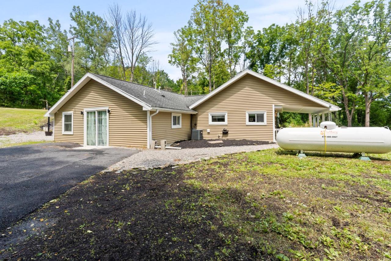 The Modern Forge Ny, Honeoye Lake 외부 사진