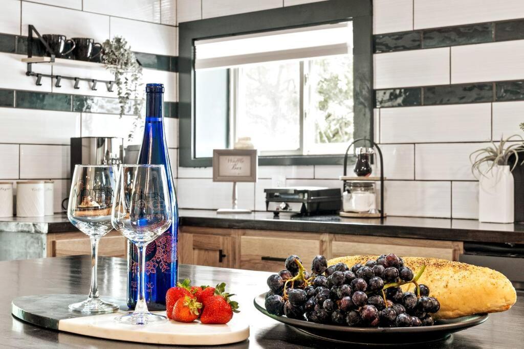 The Modern Forge Ny, Honeoye Lake 외부 사진